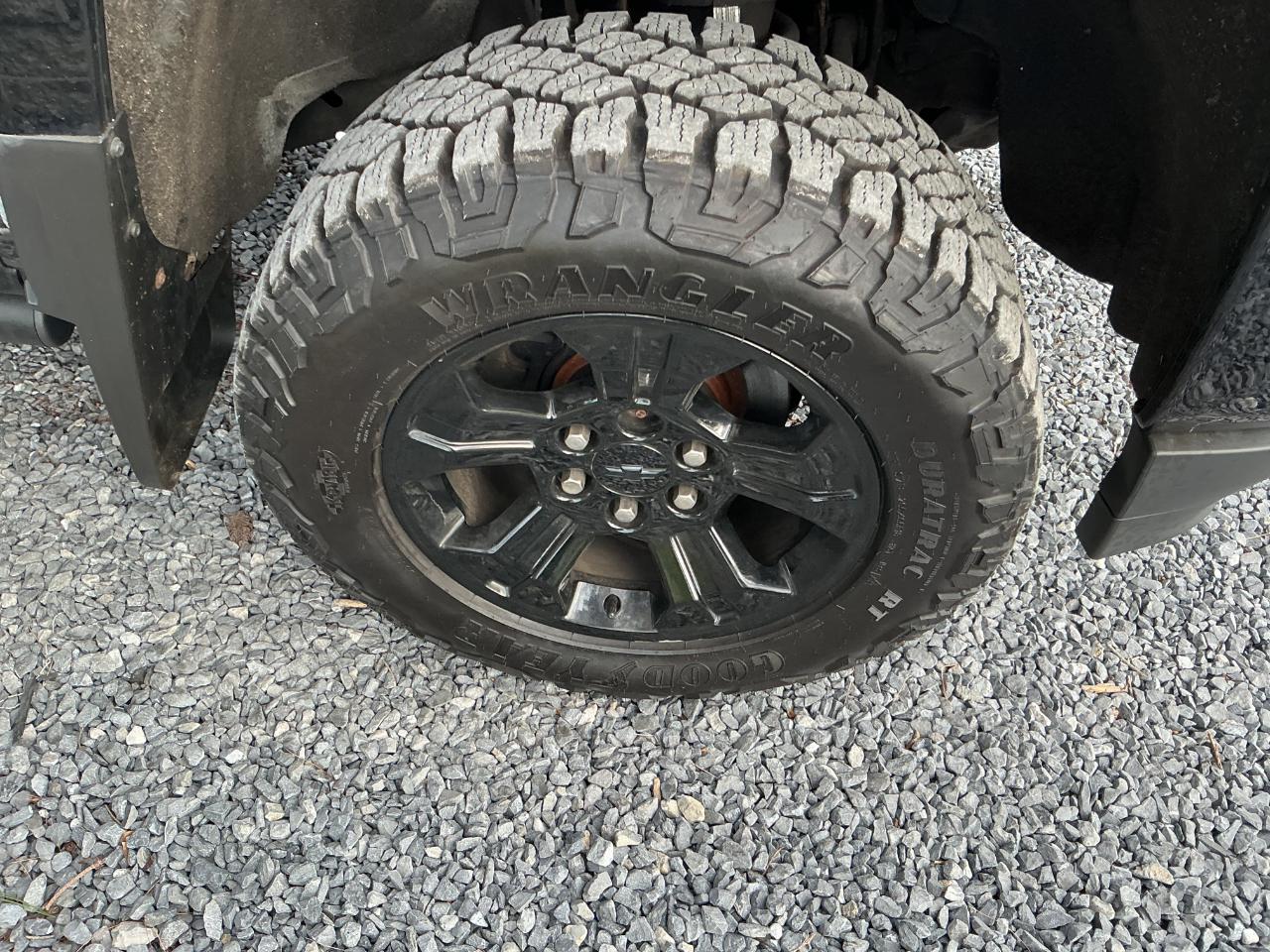 Chevrolet Silverado 1500 LTZ Z71 Crew Cab 4WD 2018