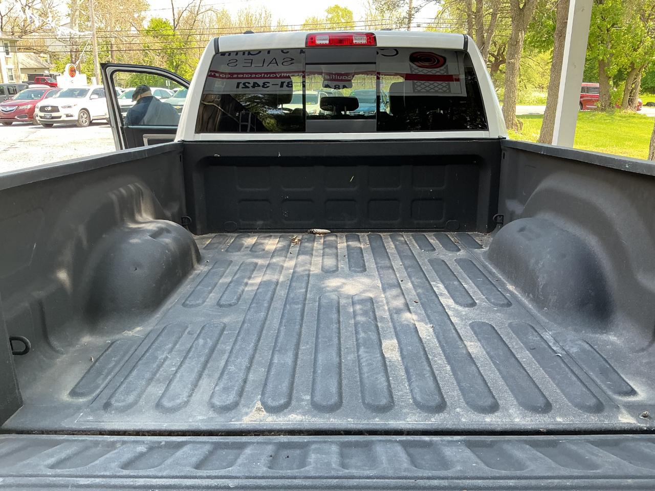 RAM 1500 4WD Crew Cab 149" Sport 2017