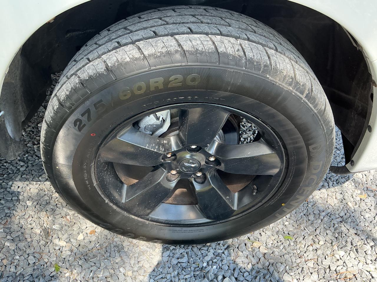 RAM 1500 4WD Crew Cab 149" Sport 2017