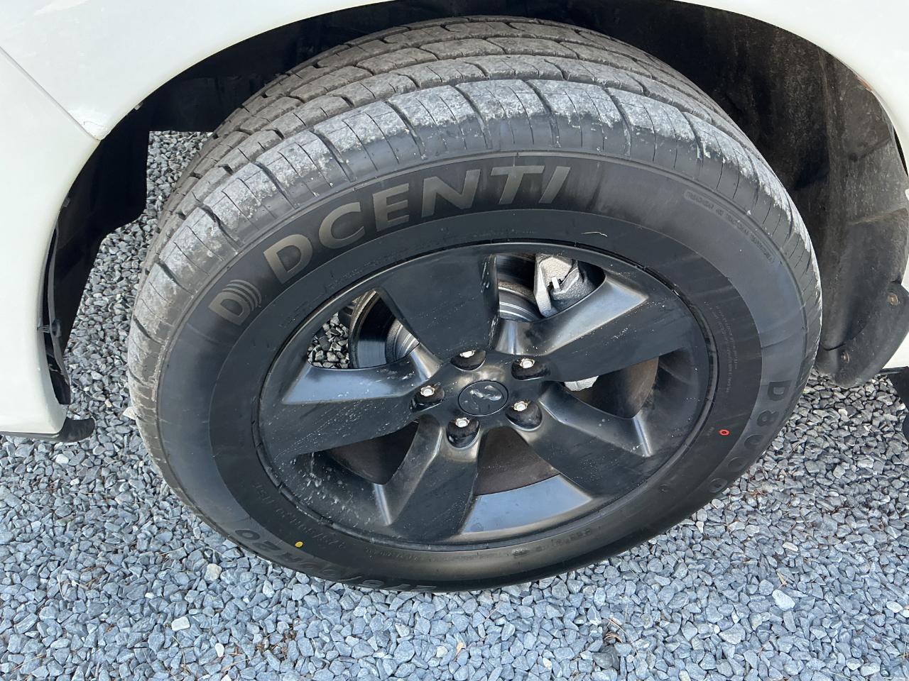 RAM 1500 4WD Crew Cab 149" Sport 2017