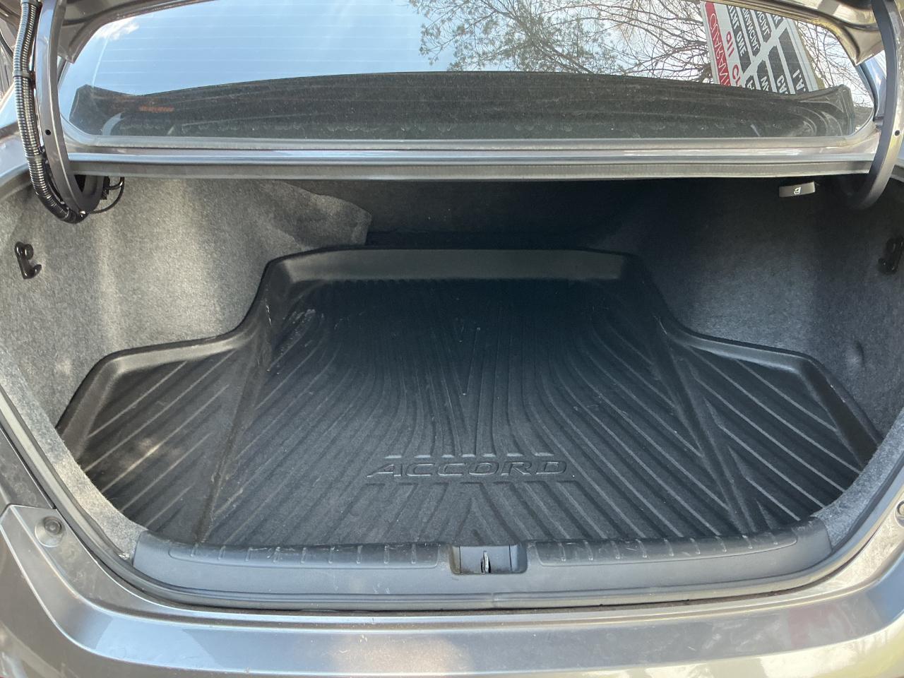 Honda Accord Sedan LX 1.5T CVT 2018