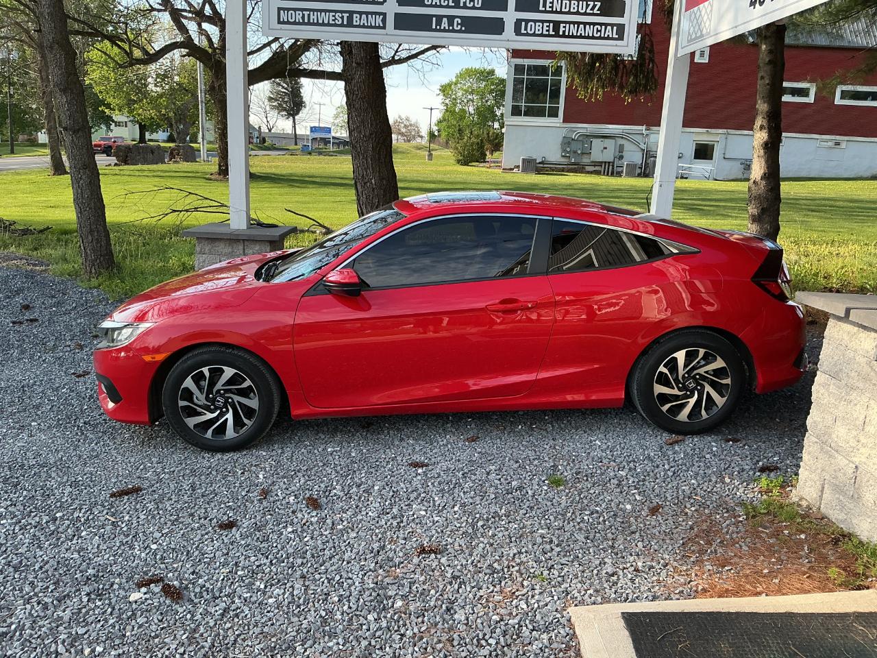 Honda Civic Coupe LX-P CVT 2018