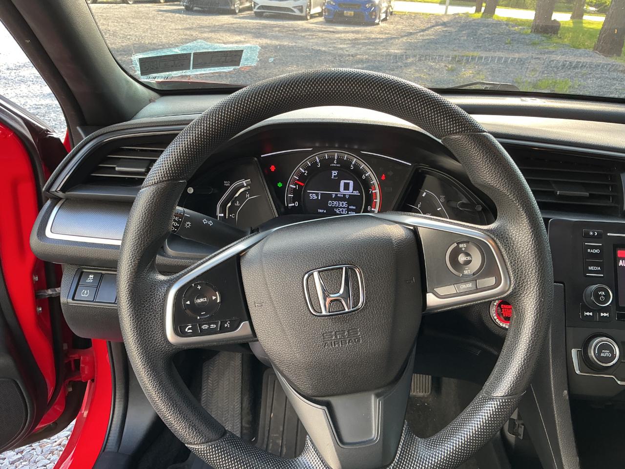 Honda Civic Coupe LX-P CVT 2018