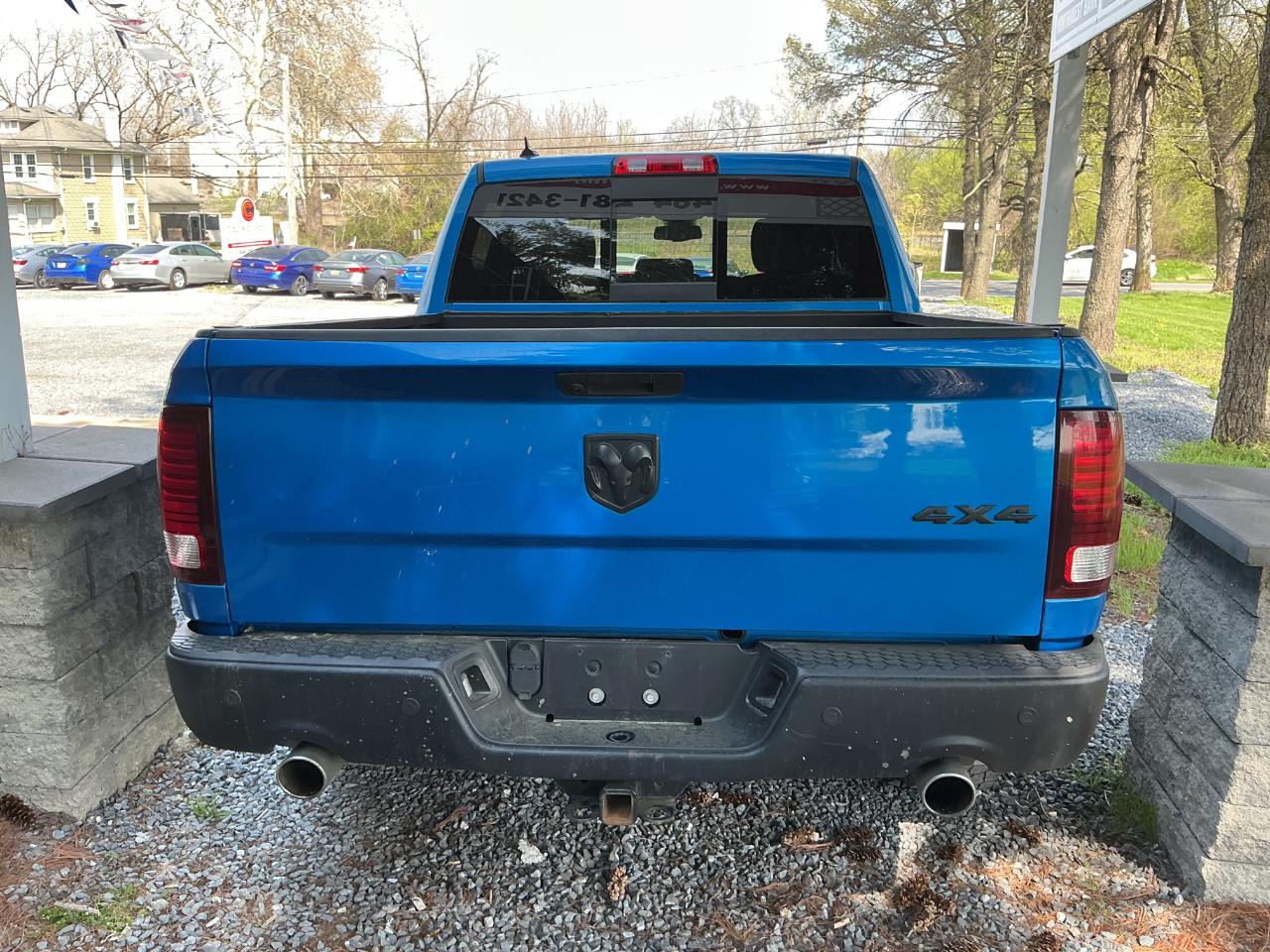 RAM 1500 Classic Warlock 4x4 Crew Cab 5'7" Box 2021