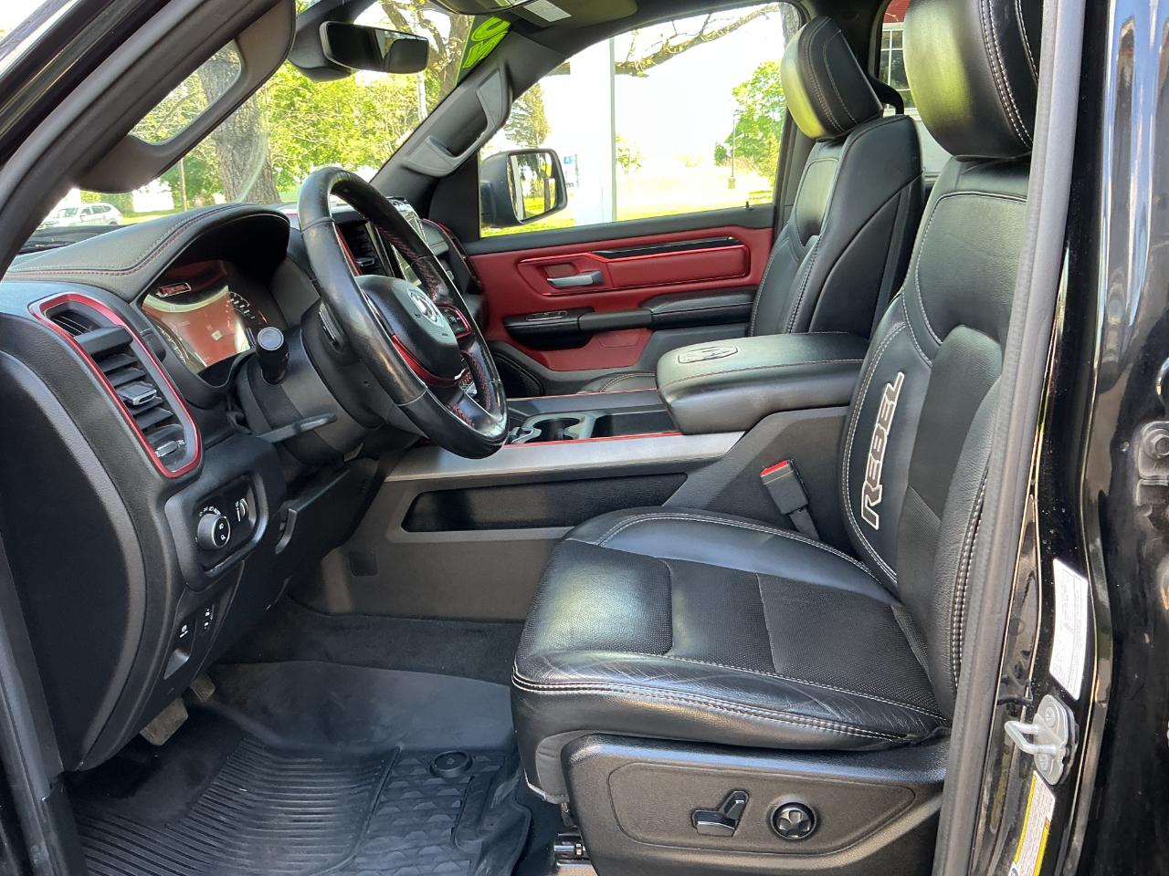 RAM 1500 Rebel 4x4 Crew Cab 5'7" Box 2020