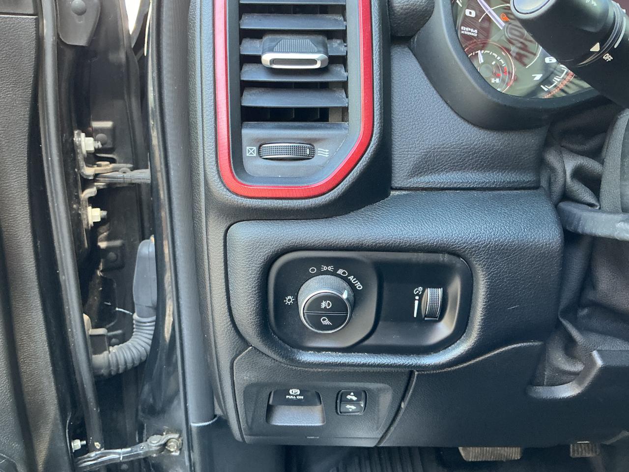 RAM 1500 Rebel 4x4 Crew Cab 5'7" Box 2020