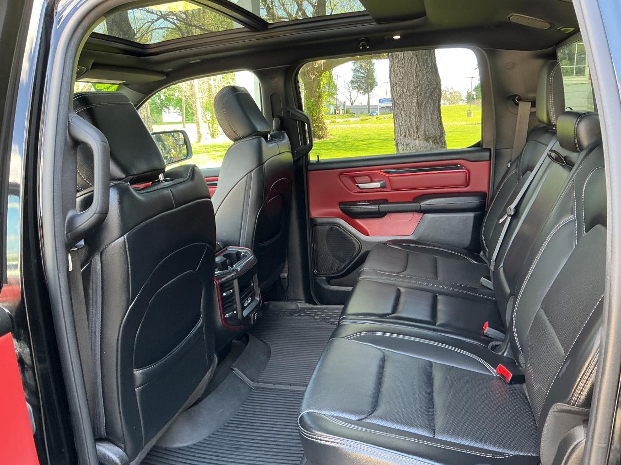 RAM 1500 Rebel 4x4 Crew Cab 5'7" Box 2020