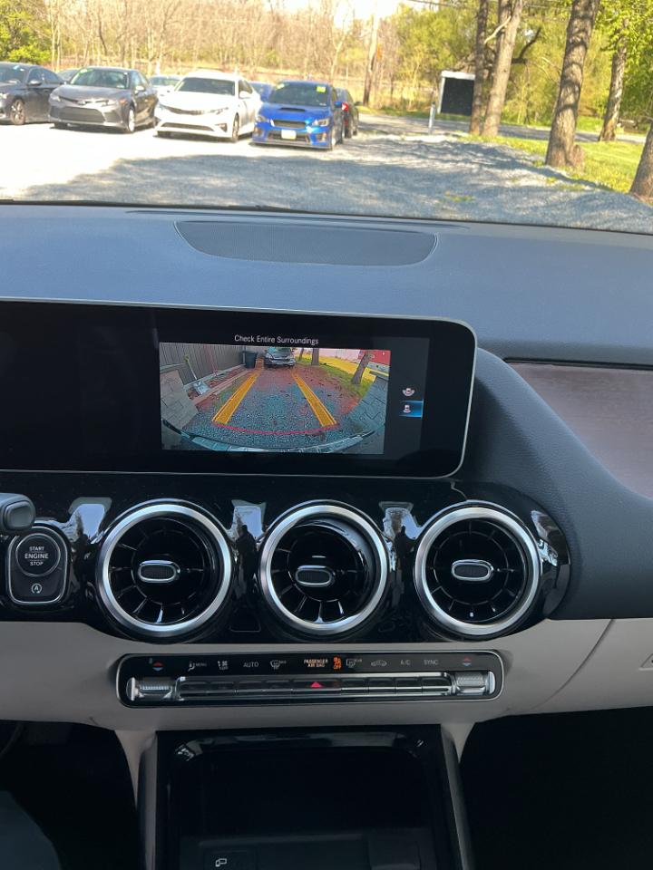 Mercedes-Benz GLA GLA 250 4MATIC SUV 2021