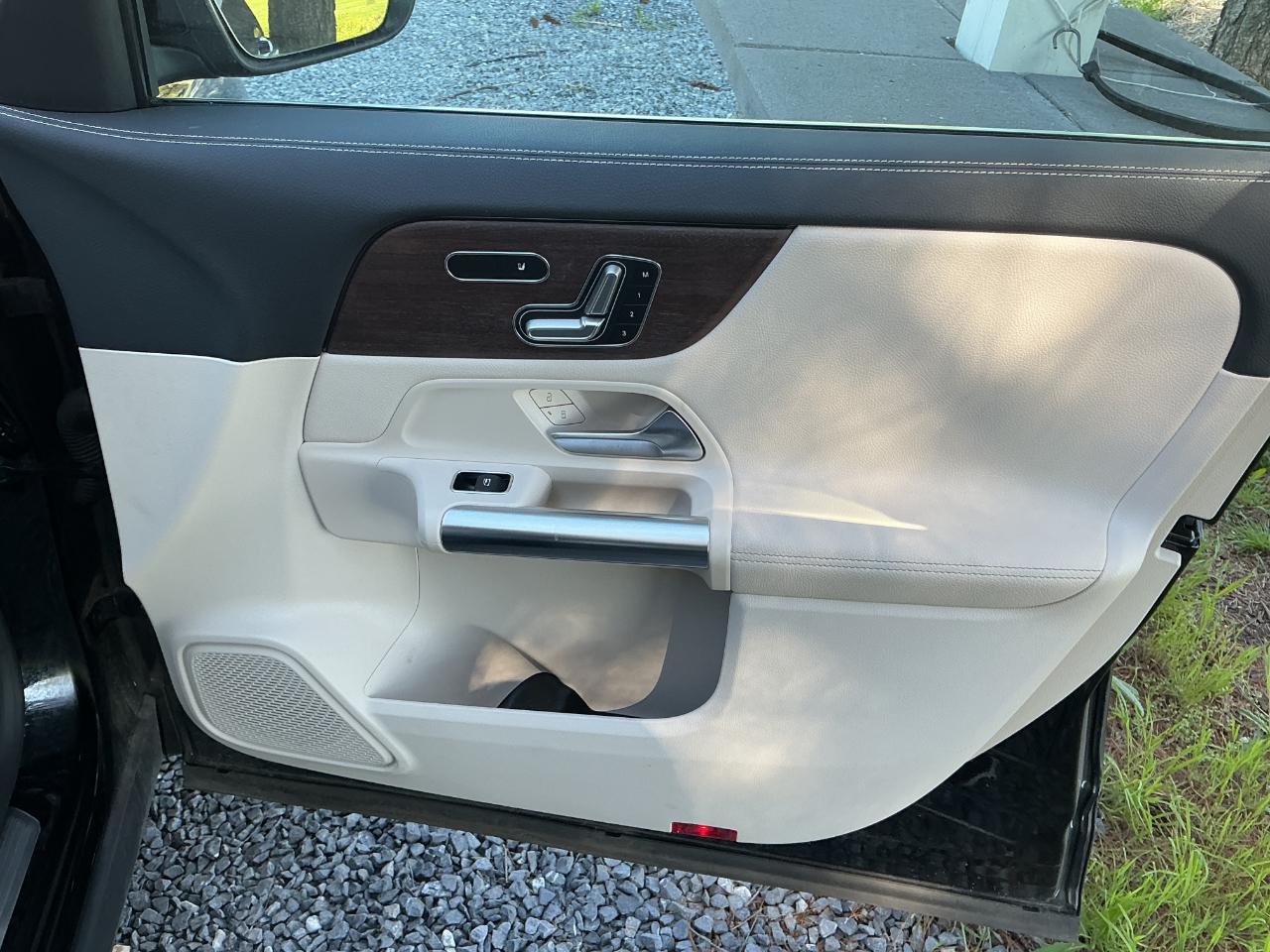 Mercedes-Benz GLA GLA 250 4MATIC SUV 2021