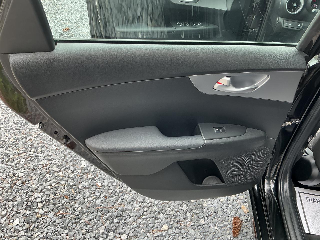 Kia Forte LXS IVT 2022