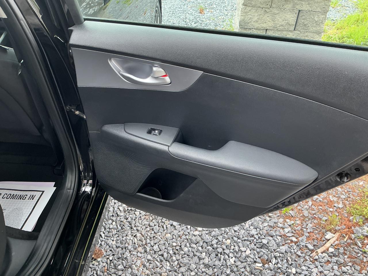 Kia Forte LXS IVT 2022