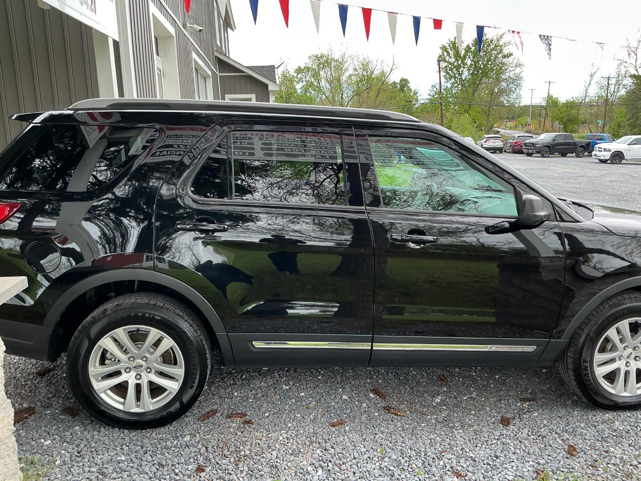 Ford Explorer XLT 4WD 2018