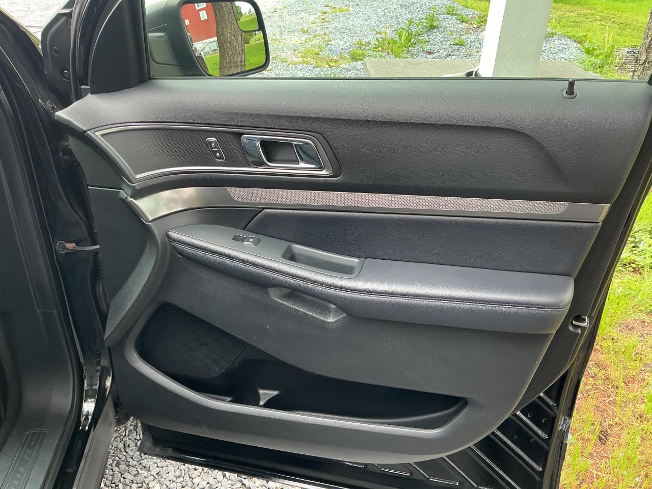 Ford Explorer XLT 4WD 2018