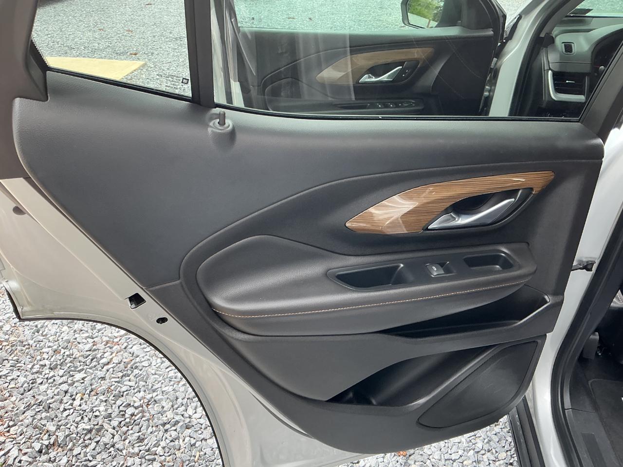 GMC Terrain FWD 4dr SLE 2019