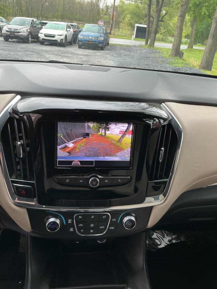 Chevrolet Traverse AWD 4dr LS w/1LS 2023