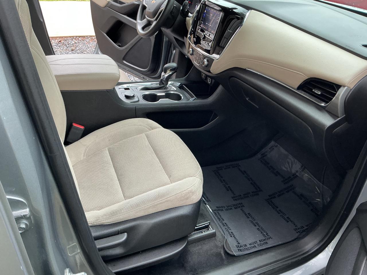 Chevrolet Traverse AWD 4dr LS w/1LS 2023