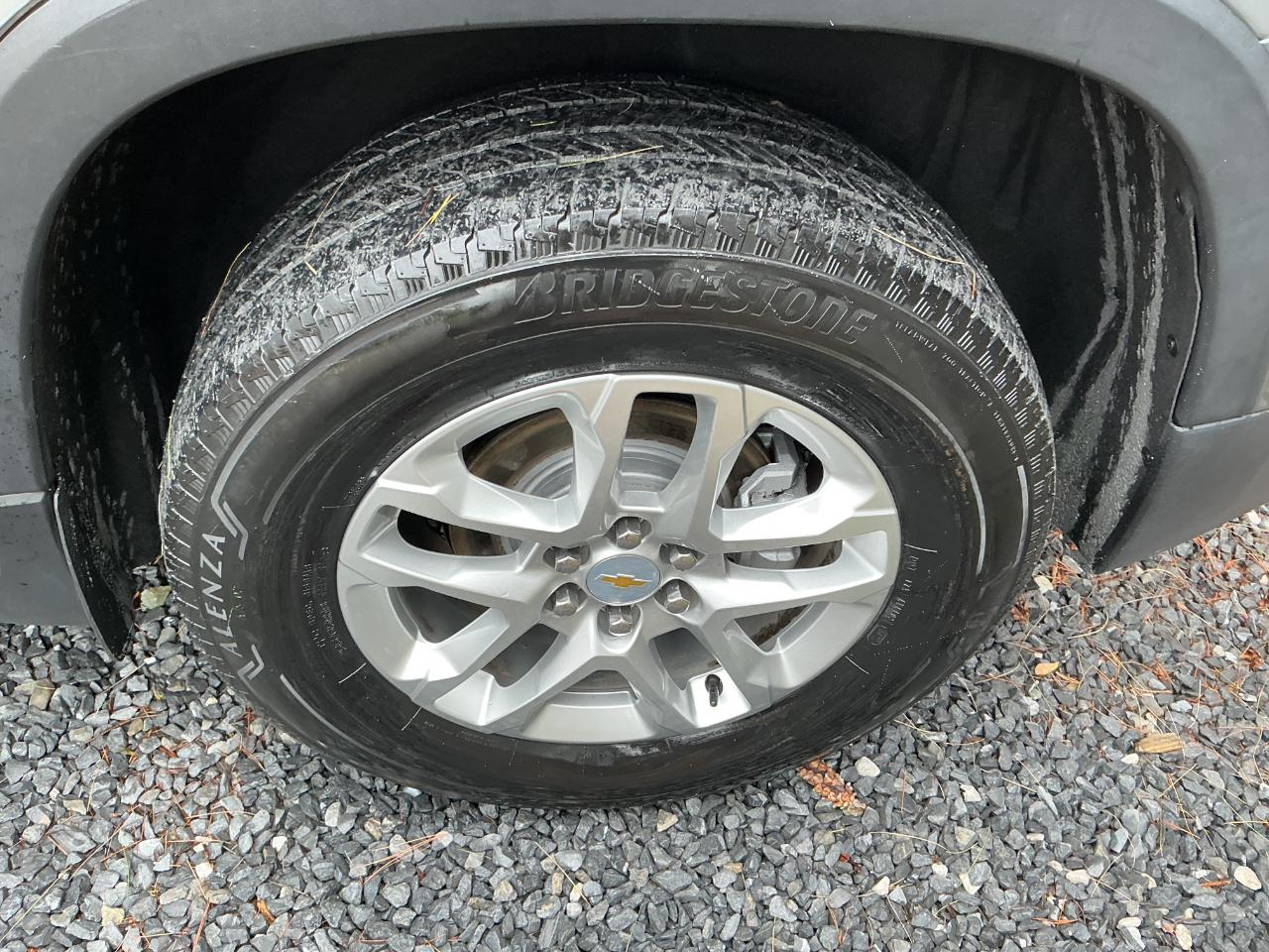 Chevrolet Traverse AWD 4dr LS w/1LS 2023