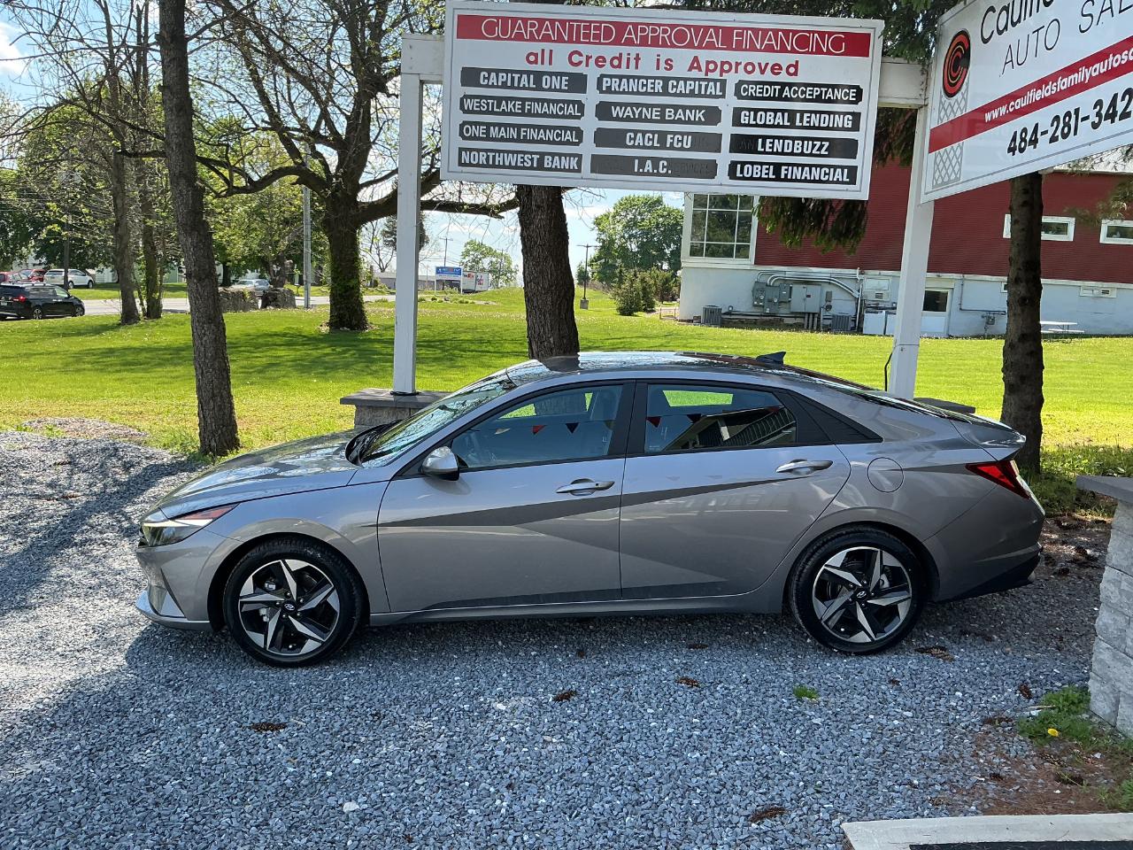 Hyundai Elantra SEL IVT 2023
