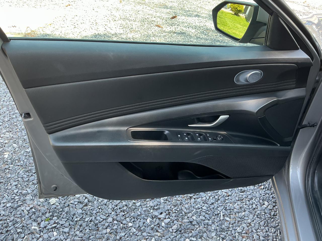 Hyundai Elantra SEL IVT 2023