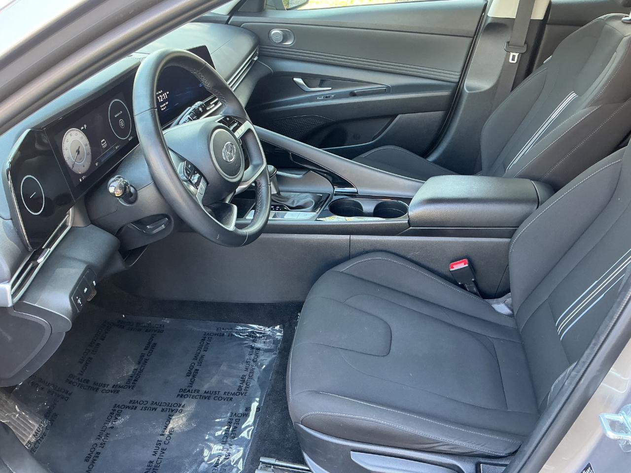 Hyundai Elantra SEL IVT 2023