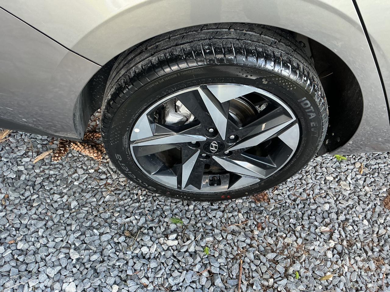 Hyundai Elantra SEL IVT 2023