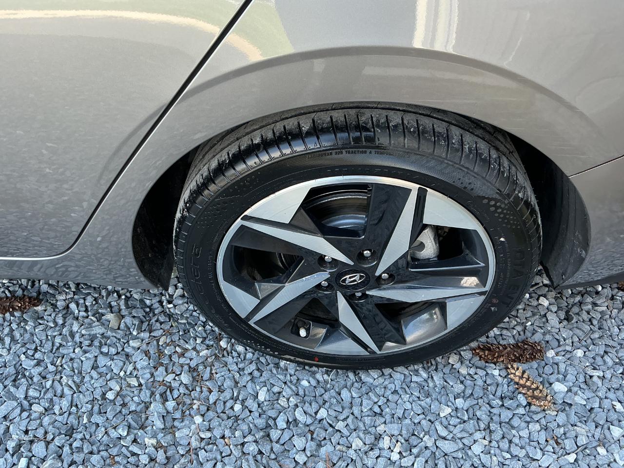 Hyundai Elantra SEL IVT 2023