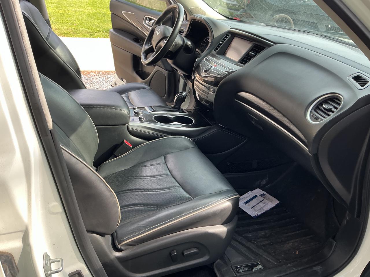 Infiniti QX60 LUXE AWD 2019
