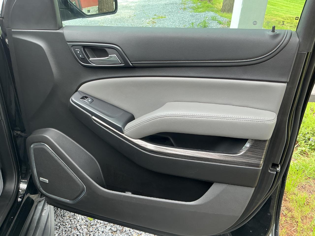 Chevrolet Tahoe 4WD 4dr LT 2019