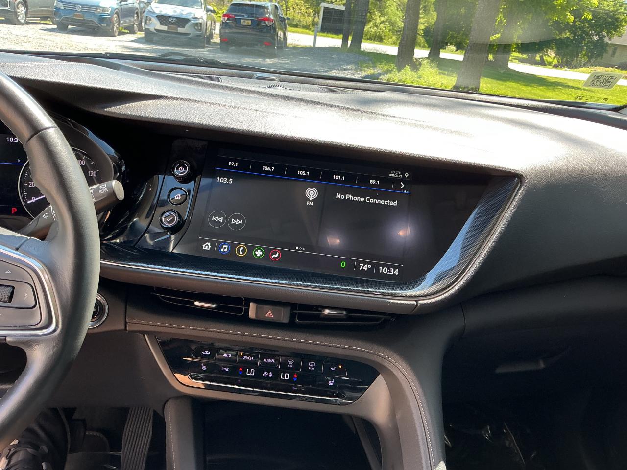 Buick Envision FWD 4dr Essence 2023