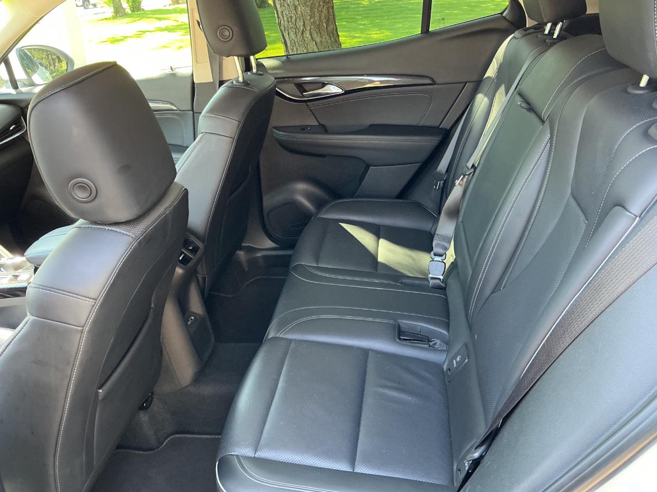 Buick Envision FWD 4dr Essence 2023