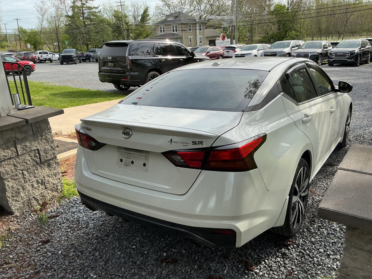 Nissan Altima 2.5 SR Sedan 2019
