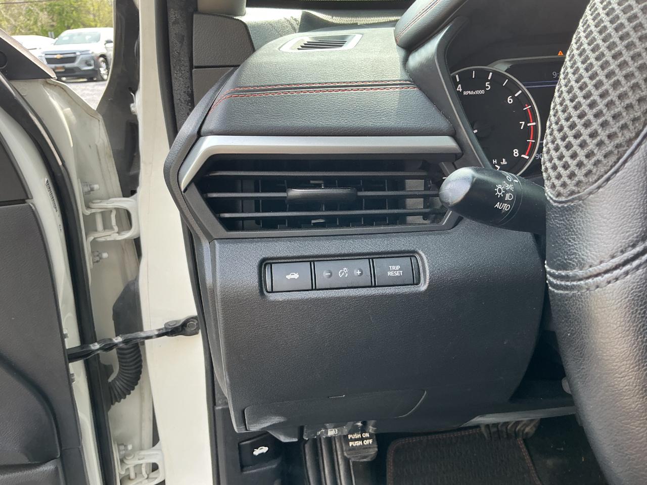 Nissan Altima 2.5 SR Sedan 2019