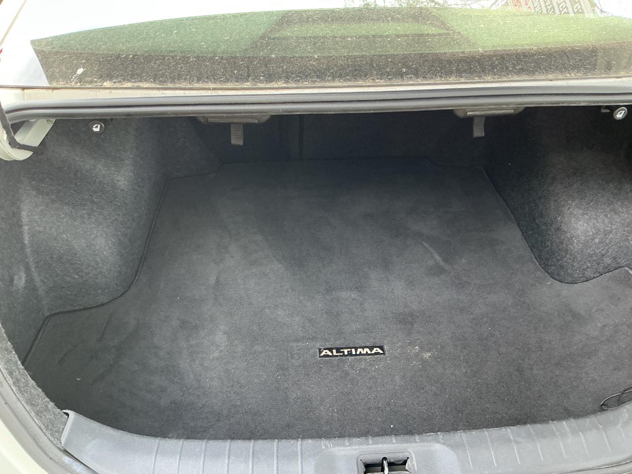 Nissan Altima 2.5 SR Sedan 2019