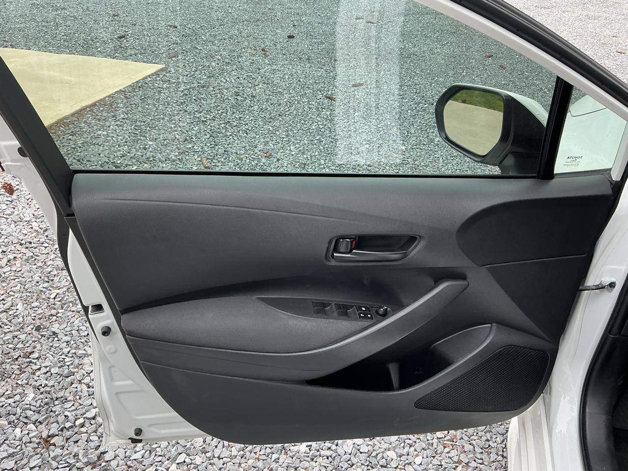 Toyota Corolla LE CVT (Natl) 2022