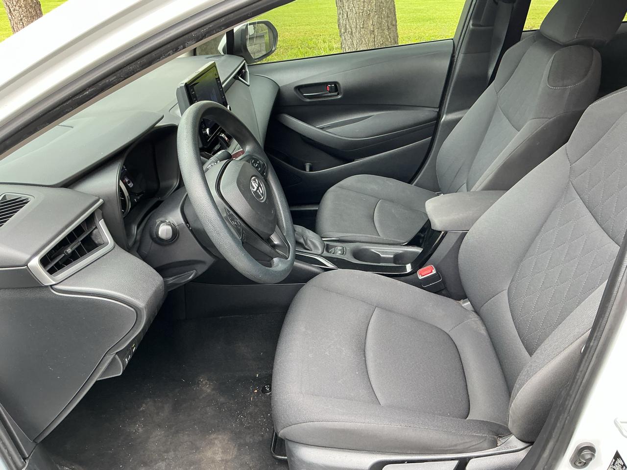 Toyota Corolla LE CVT (Natl) 2022