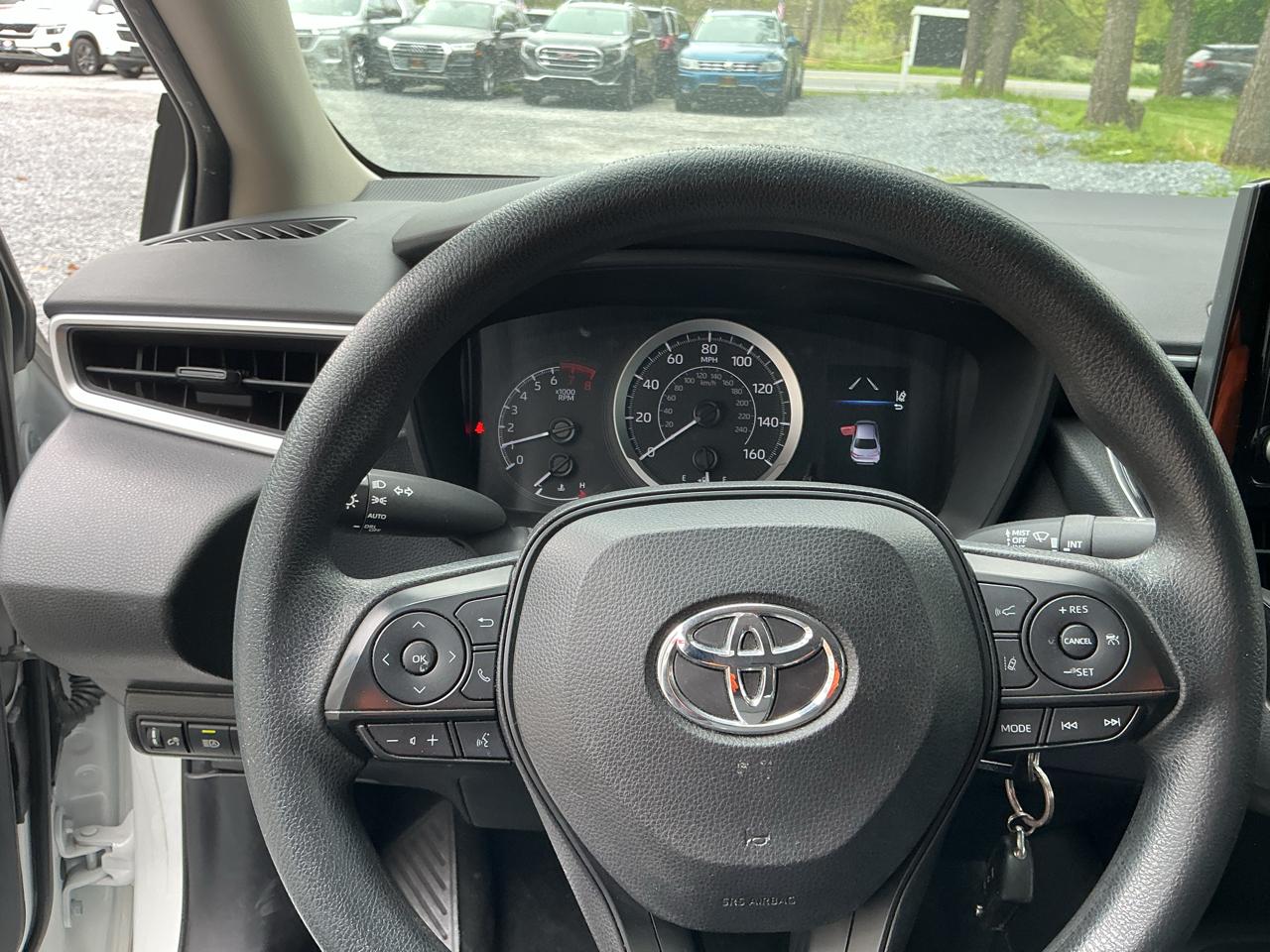 Toyota Corolla LE CVT (Natl) 2022