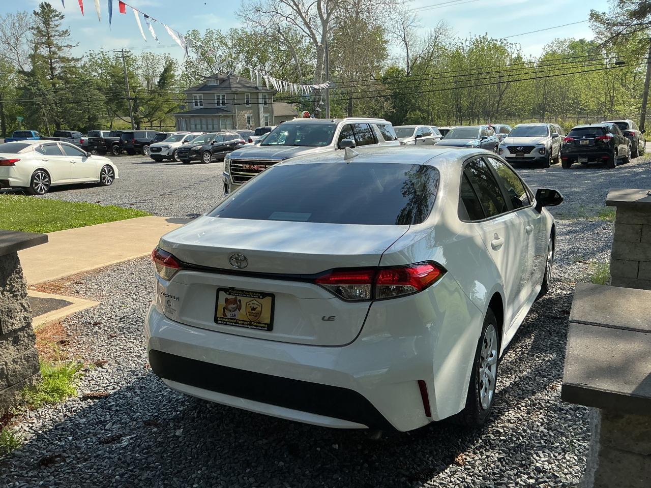 Toyota Corolla LE CVT (Natl) 2022