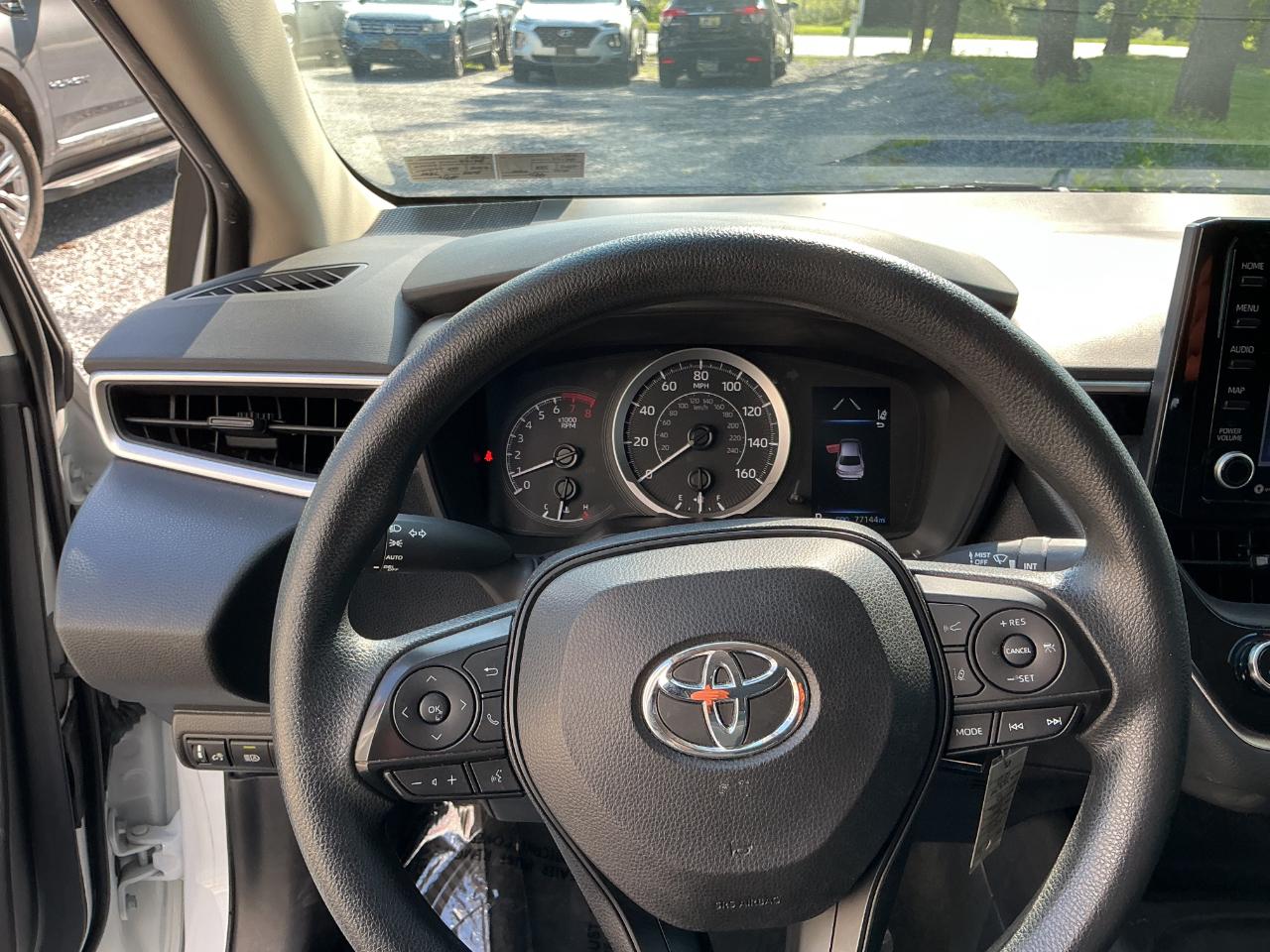 Toyota Corolla LE CVT (Natl) 2022