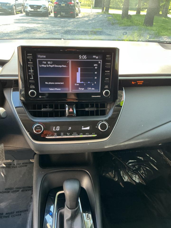 Toyota Corolla LE CVT (Natl) 2022