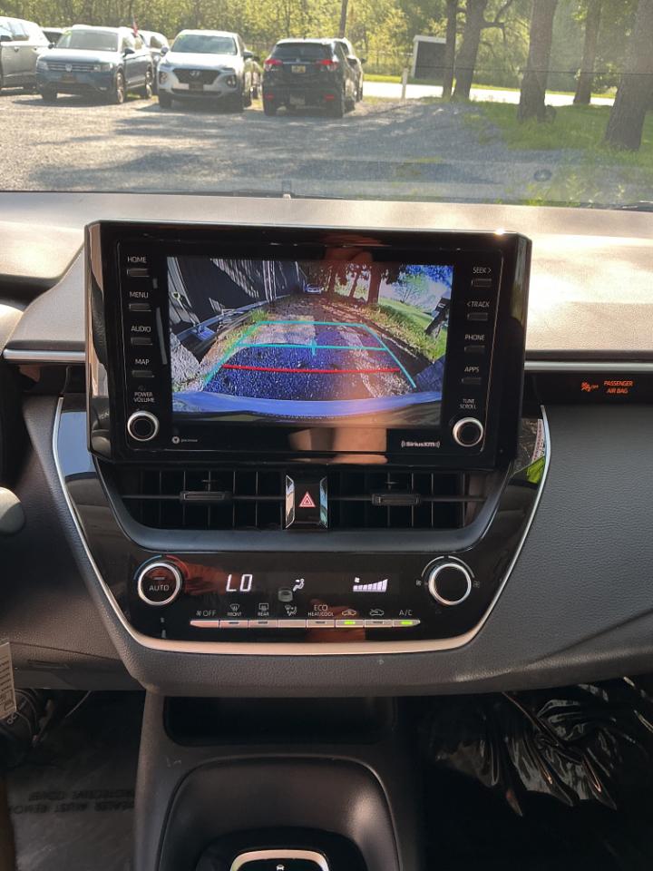 Toyota Corolla LE CVT (Natl) 2022