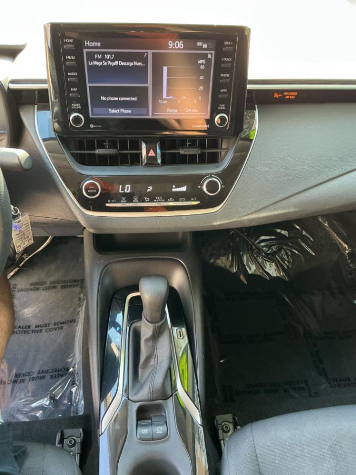 Toyota Corolla LE CVT (Natl) 2022
