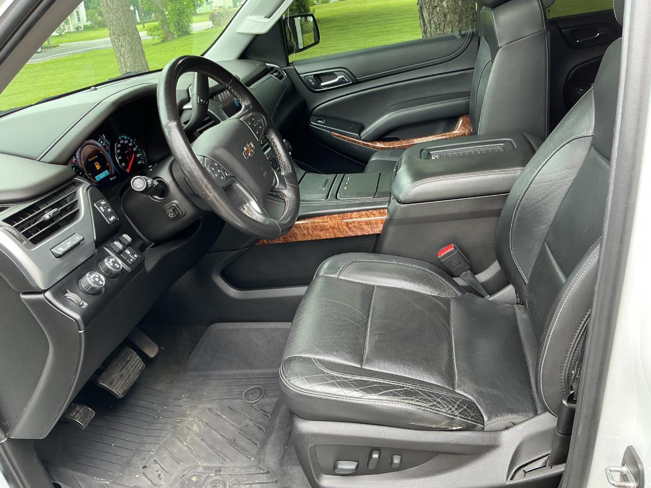 Chevrolet Tahoe 4WD 4dr Premier 2018