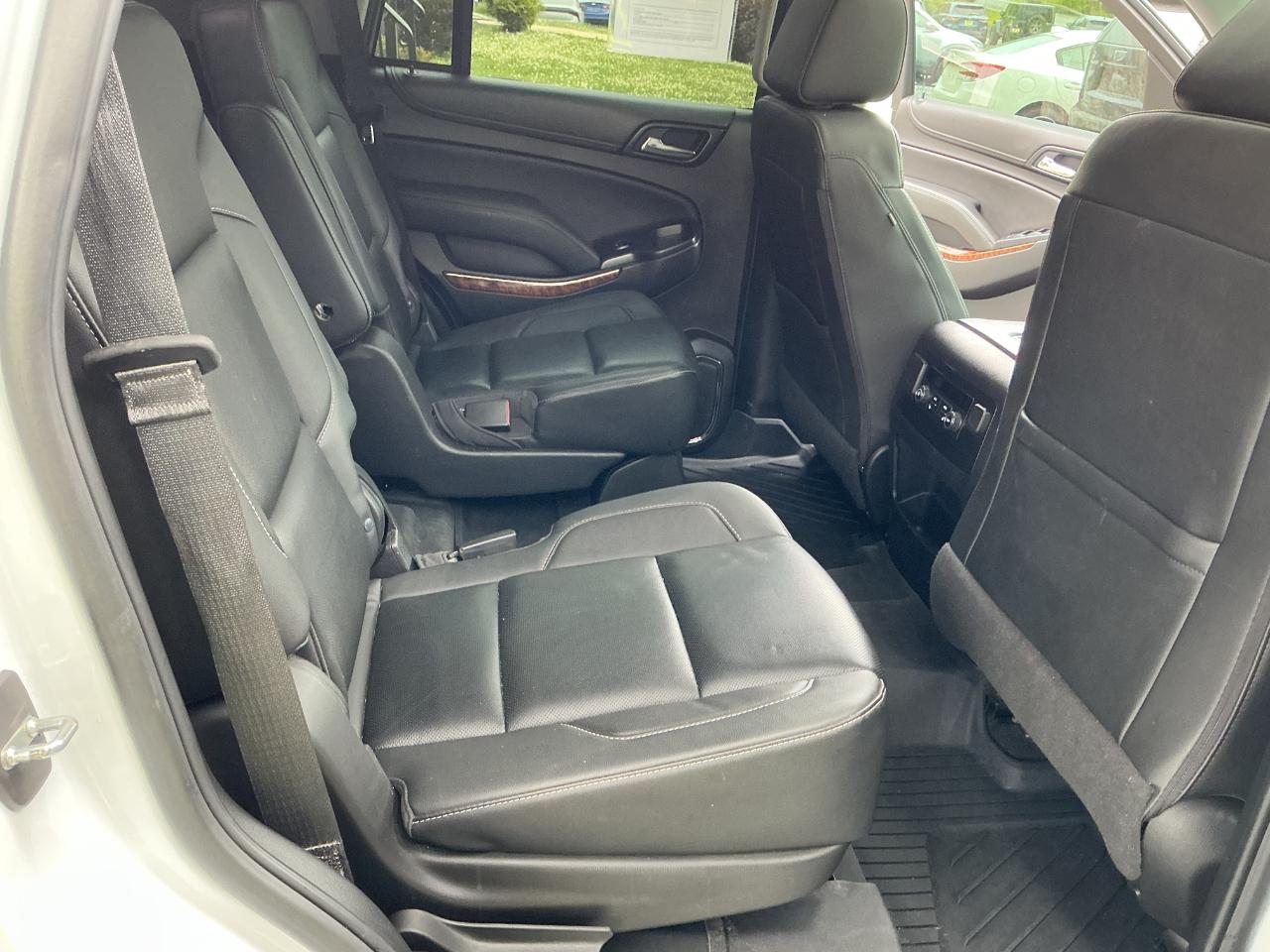 Chevrolet Tahoe 4WD 4dr Premier 2018