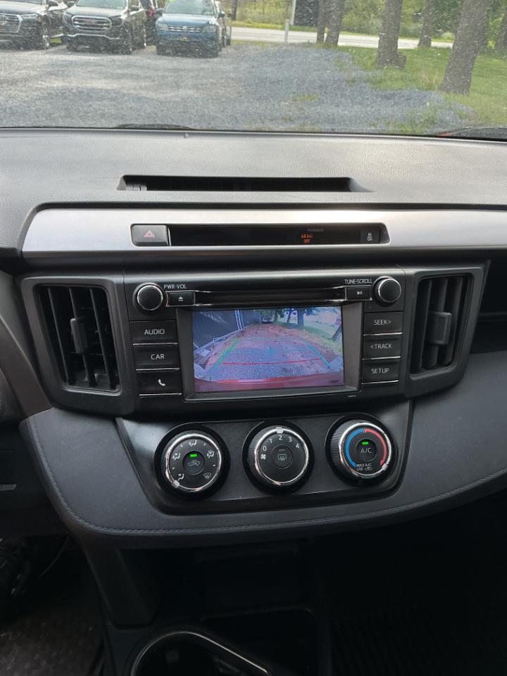 Toyota RAV4 AWD 4dr LE (Natl) 2016