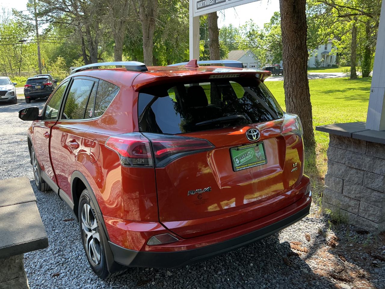 Toyota RAV4 AWD 4dr LE (Natl) 2016