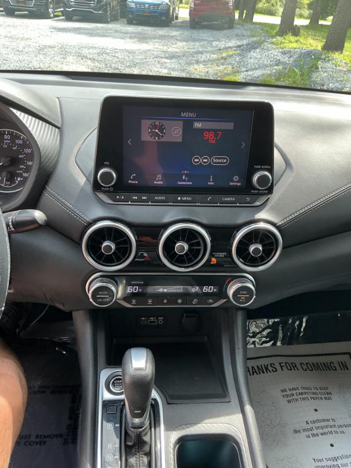 Nissan Sentra SV CVT 2021
