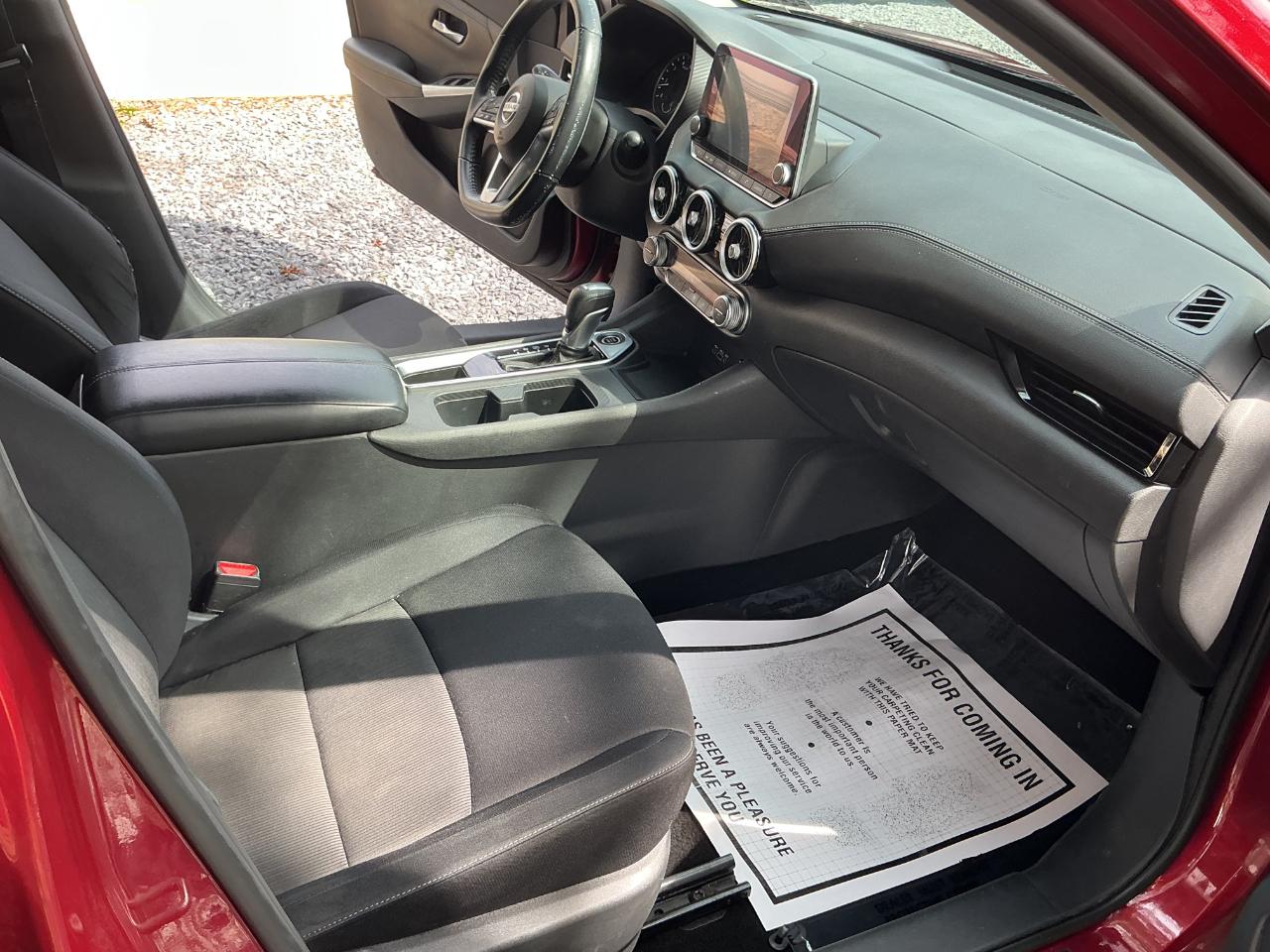 Nissan Sentra SV CVT 2021