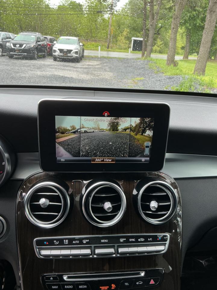Mercedes-Benz GLC GLC 300 4MATIC SUV 2019