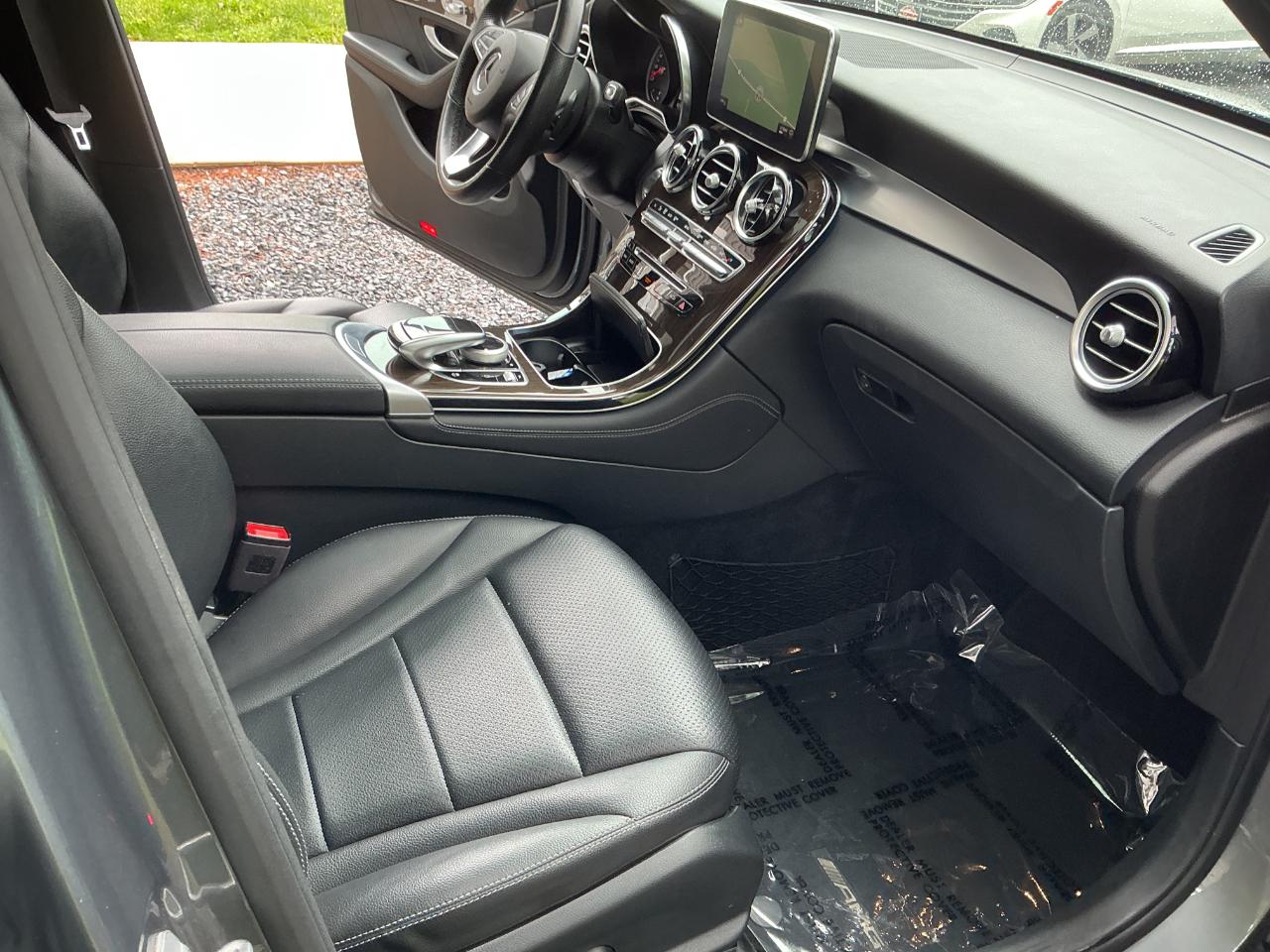 Mercedes-Benz GLC GLC 300 4MATIC SUV 2019