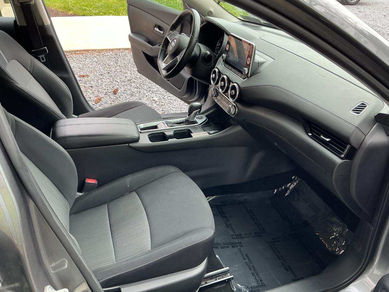 Nissan Sentra SV CVT 2022